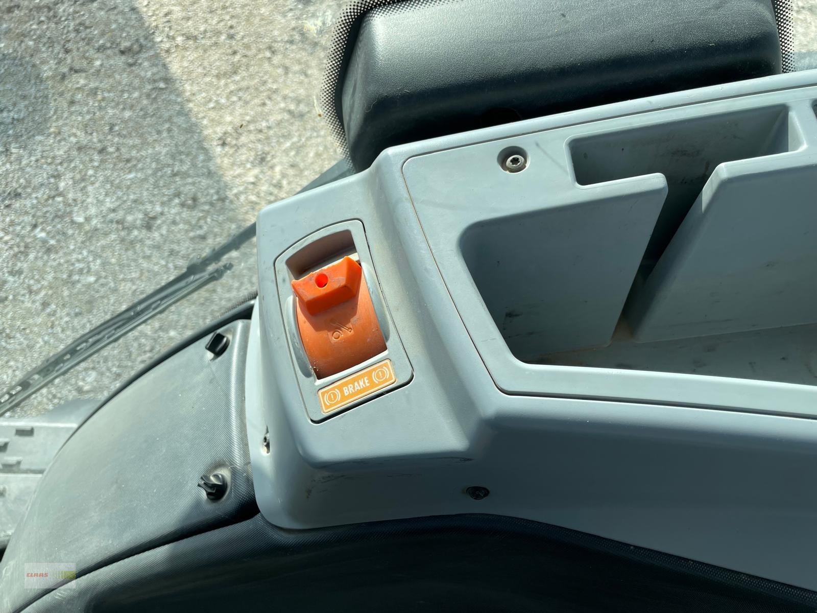 Traktor du type Valtra T254, Gebrauchtmaschine en Langenau (Photo 9)