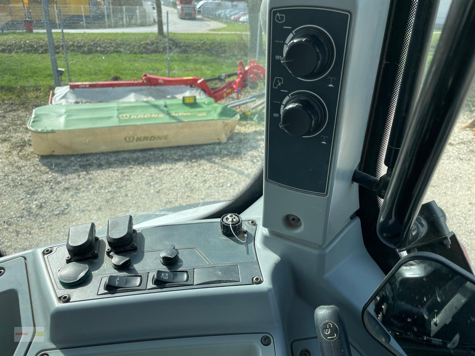 Traktor du type Valtra T254, Gebrauchtmaschine en Langenau (Photo 14)