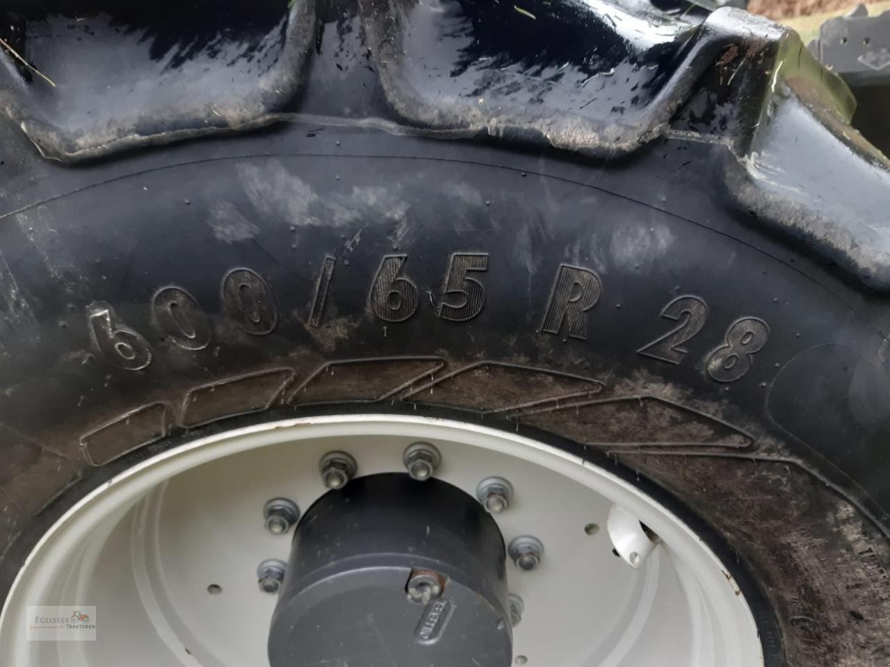 Traktor typu Valtra T254V Smart Touch, Gebrauchtmaschine v Fürth / Burgfarrnbach (Obrázek 8)