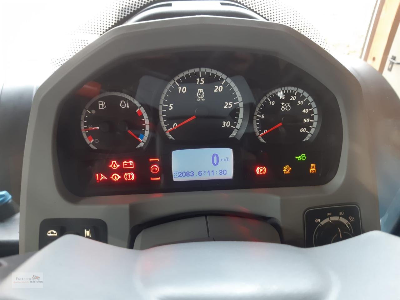 Traktor typu Valtra T254V Smart Touch, Gebrauchtmaschine v Fürth / Burgfarrnbach (Obrázek 10)