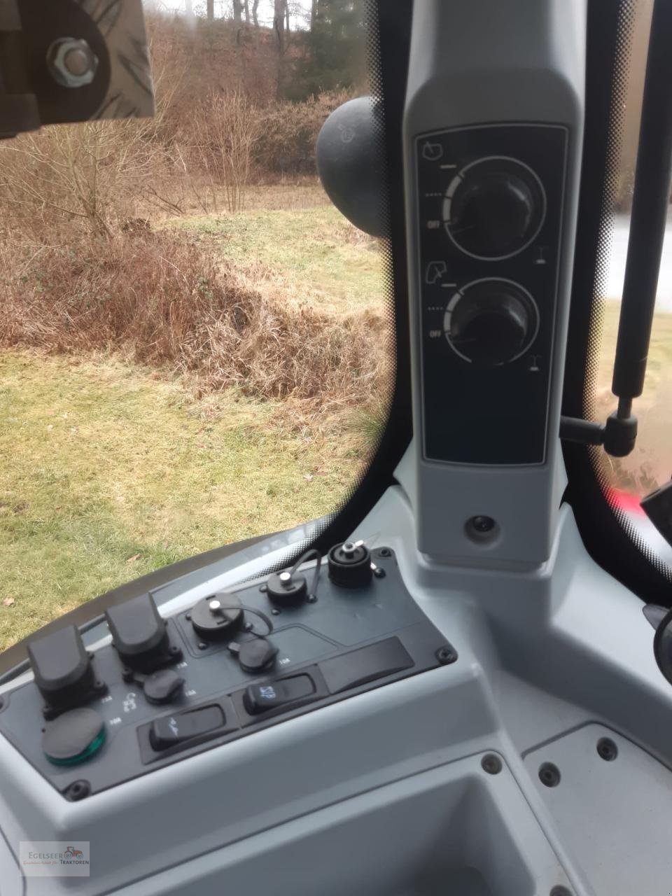 Traktor typu Valtra T254V Smart Touch, Gebrauchtmaschine v Fürth / Burgfarrnbach (Obrázek 12)