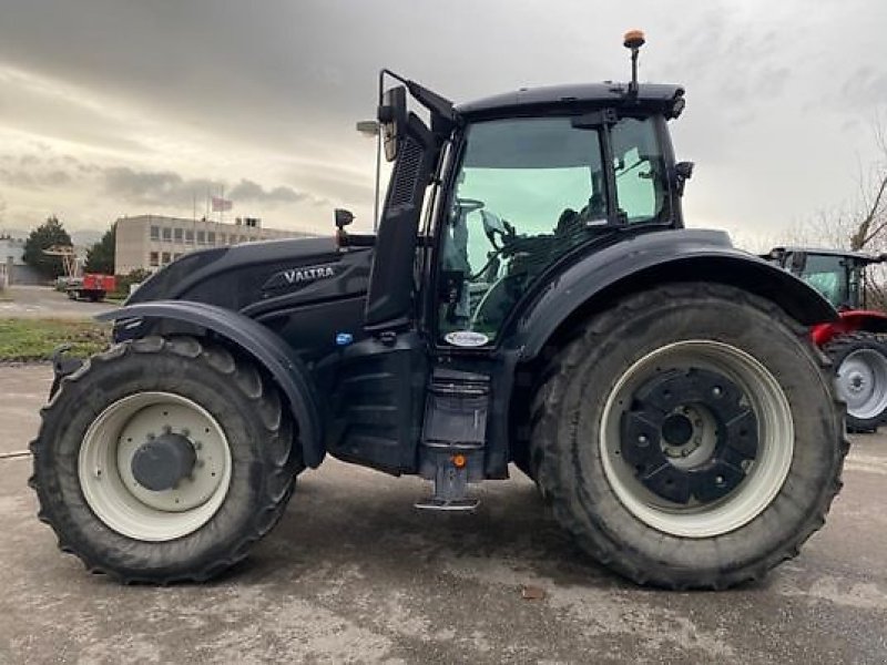 Traktor типа Valtra T254V, Gebrauchtmaschine в Sainte-Croix-en-Plaine (Фотография 3)