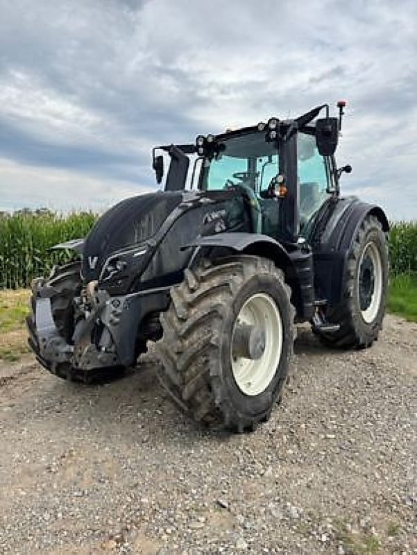 Traktor des Typs Valtra T254V, Gebrauchtmaschine in Sainte-Croix-en-Plaine (Bild 2)