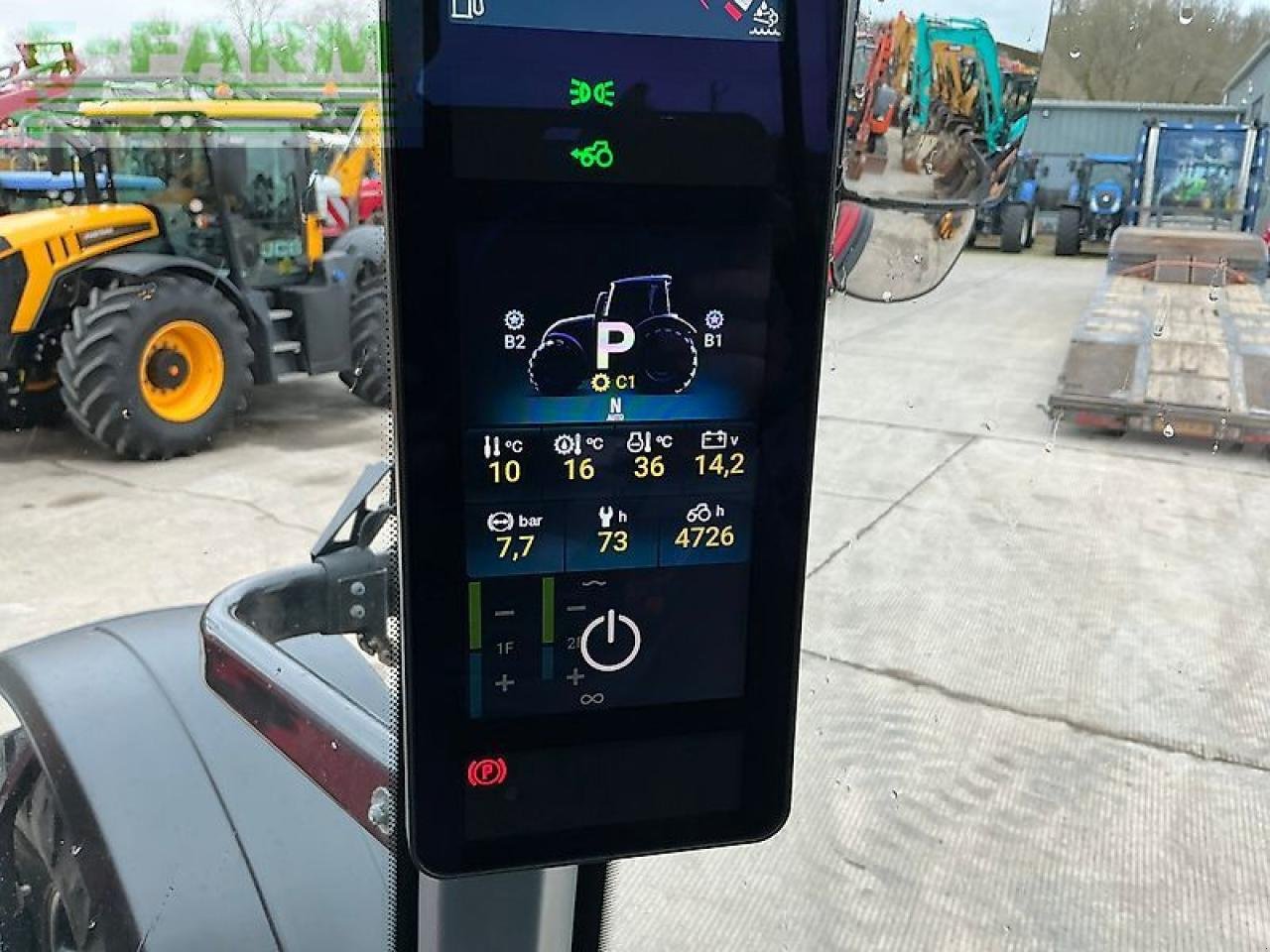 Traktor типа Valtra t255 active tractor (st25714), Gebrauchtmaschine в SHAFTESBURY (Фотография 26)