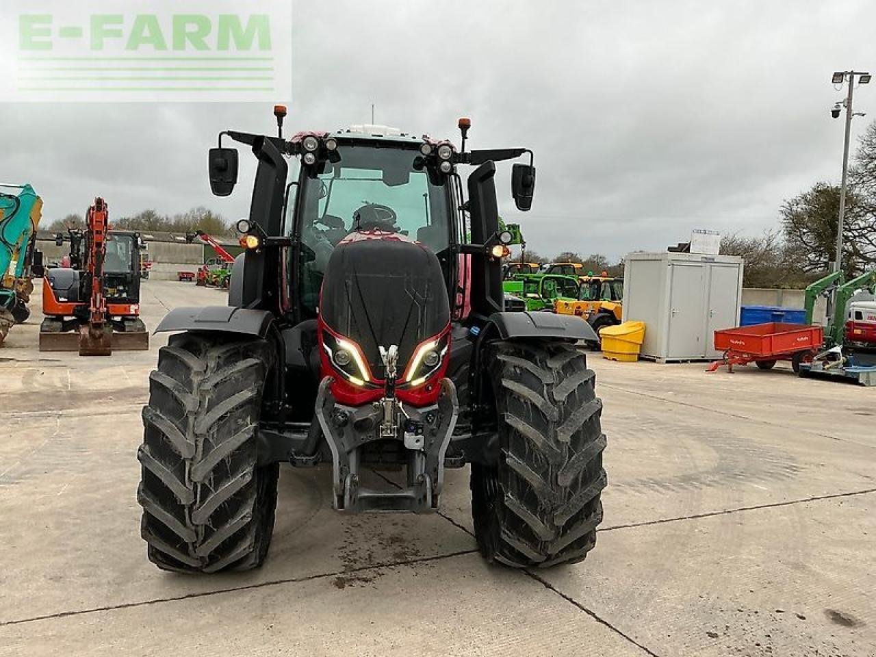 Traktor Türe ait Valtra t255 active tractor (st25714), Gebrauchtmaschine içinde SHAFTESBURY (resim 3)