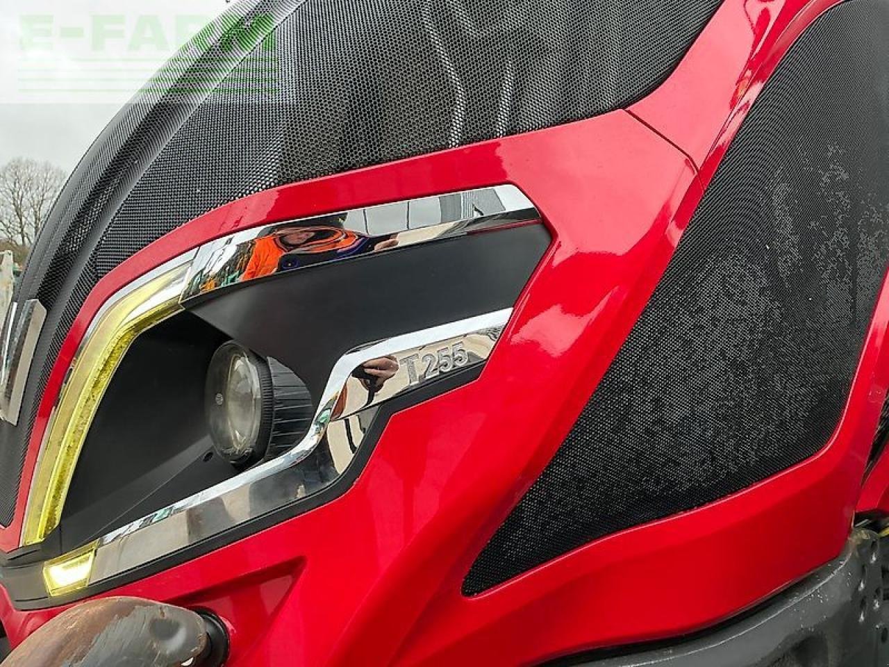 Traktor of the type Valtra t255 active tractor (st25714) Active, Gebrauchtmaschine in SHAFTESBURY (Picture 17)