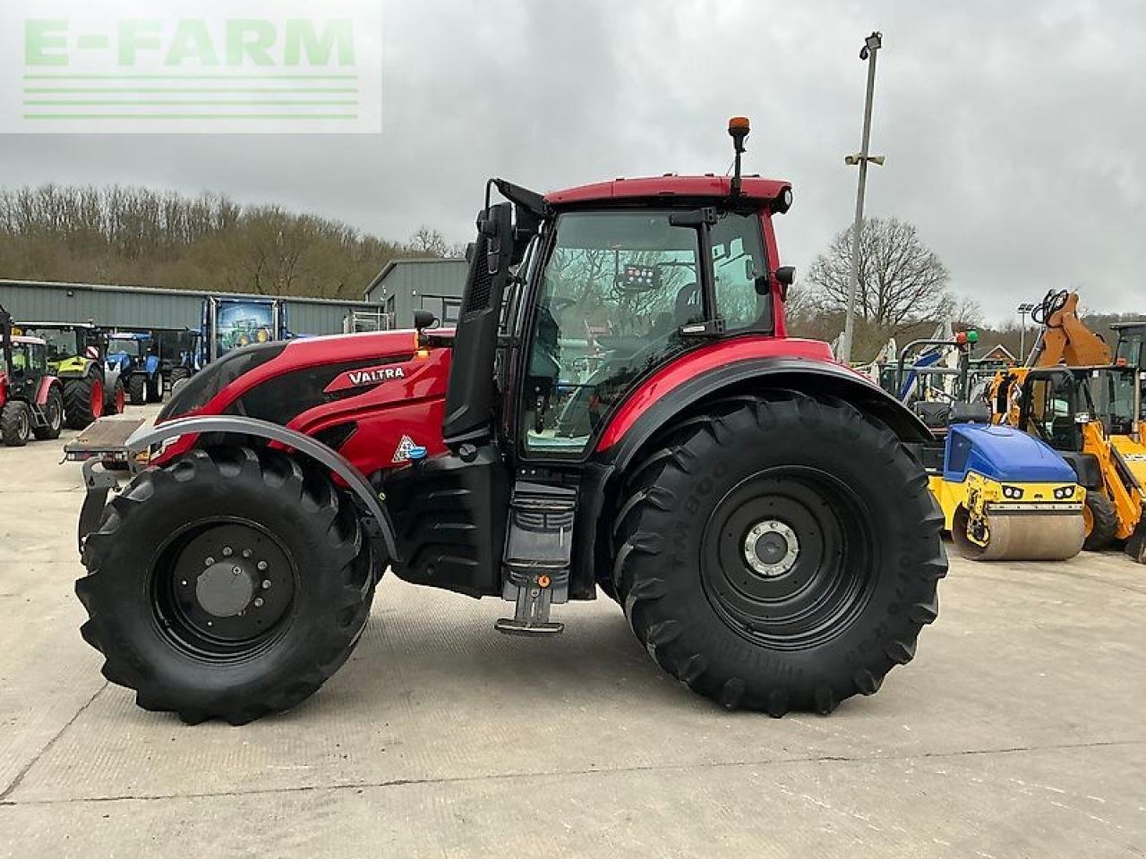 Traktor van het type Valtra t255 active tractor (st25717), Gebrauchtmaschine in SHAFTESBURY (Foto 5)