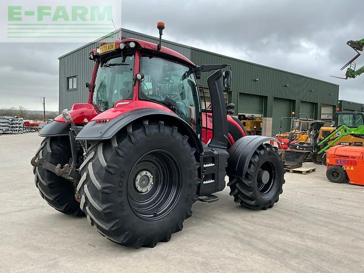 Traktor van het type Valtra t255 active tractor (st25717), Gebrauchtmaschine in SHAFTESBURY (Foto 9)