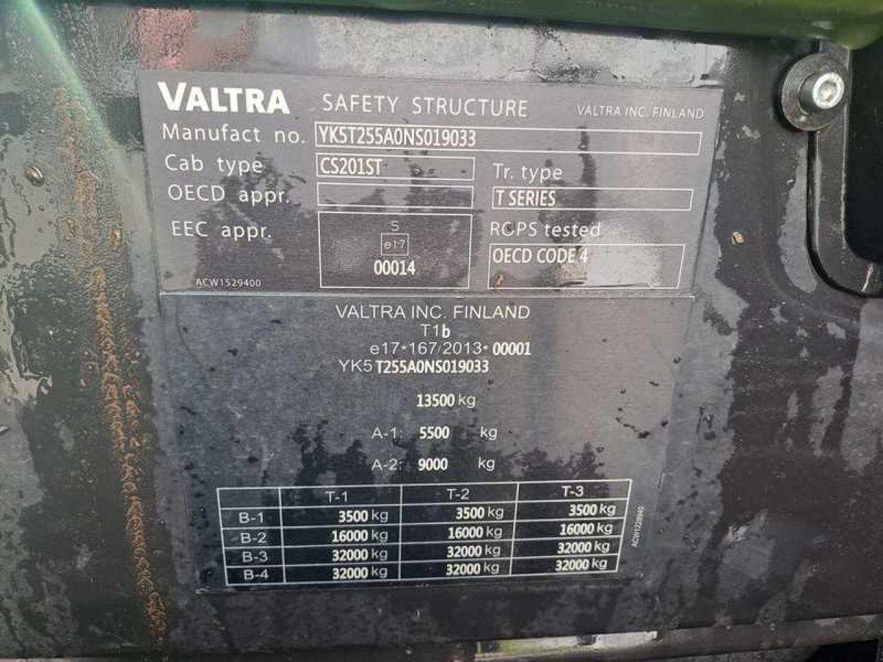 Traktor za tip Valtra T255, Gebrauchtmaschine u Vehlow (Slika 8)