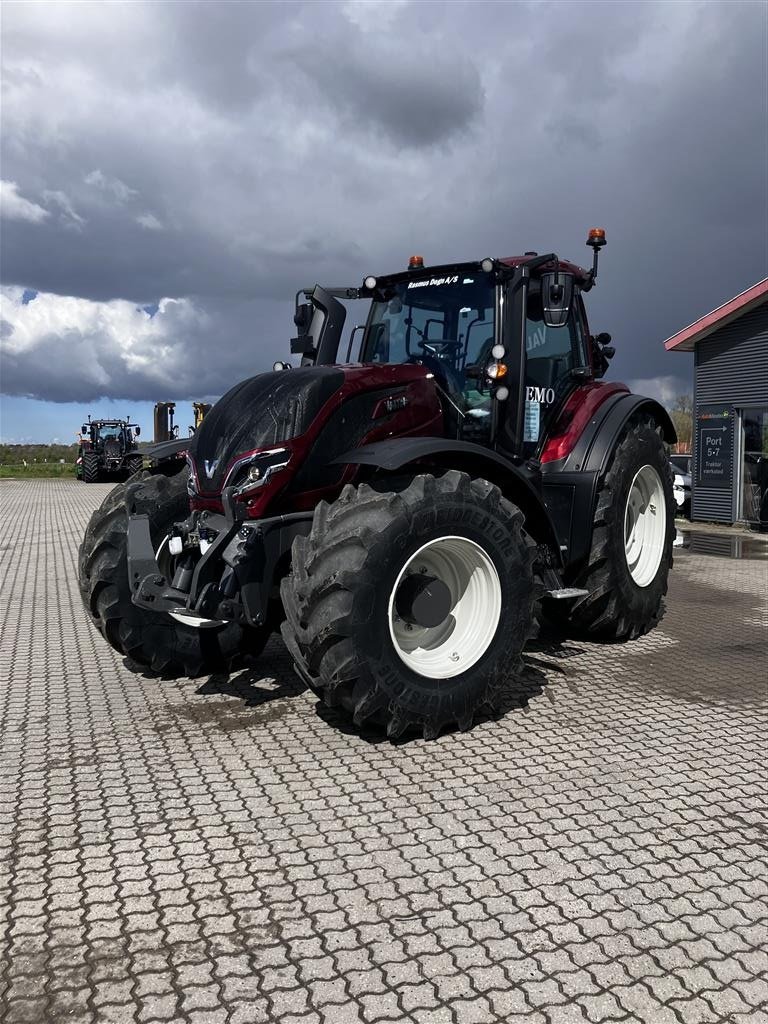 Traktor типа Valtra T255V klar til Demo og kan finansieres., Gebrauchtmaschine в Høng (Фотография 3)