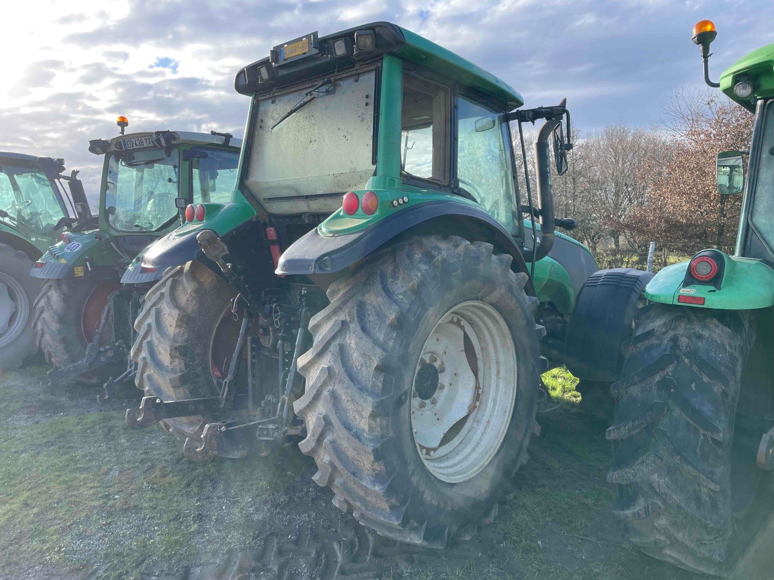 Traktor tipa Valtra Tracteur agricole T 120 Valtra, Gebrauchtmaschine u LA SOUTERRAINE (Slika 7)