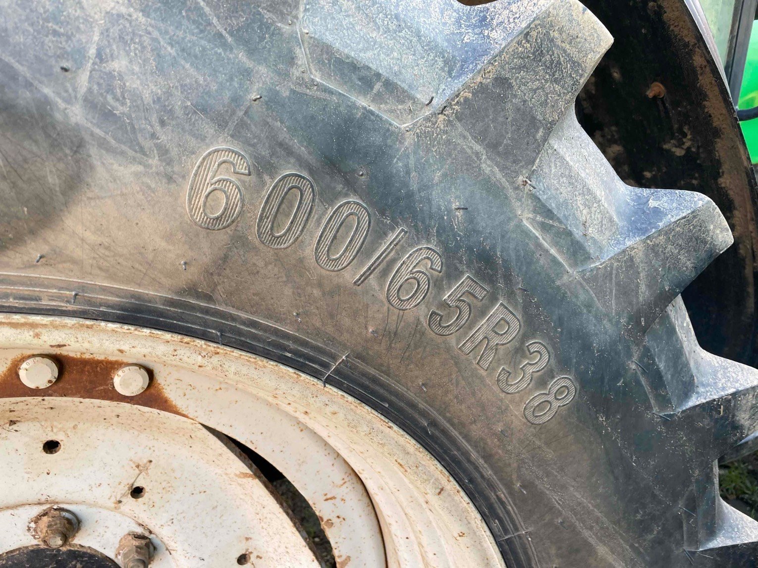 Traktor Türe ait Valtra Tracteur agricole T 120 Valtra, Gebrauchtmaschine içinde LA SOUTERRAINE (resim 9)