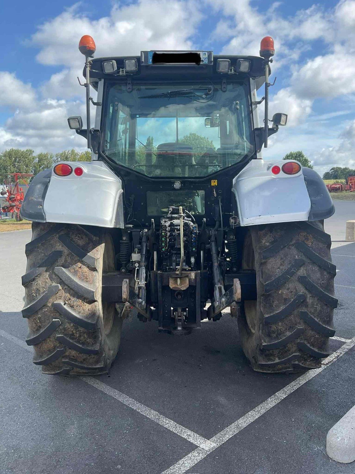 Traktor του τύπου Valtra Tracteur agricole T152DIRECT 4RM Valtra, Gebrauchtmaschine σε SAINT CLAIR SUR ELLE (Φωτογραφία 4)