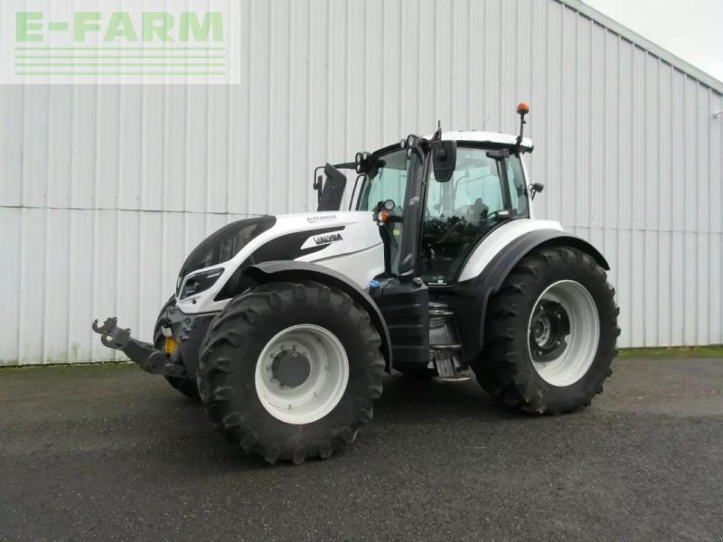 Traktor des Typs Valtra tracteur valtra t 214 direct Direct, Gebrauchtmaschine in PLOUIGNEAU (Bild 1)