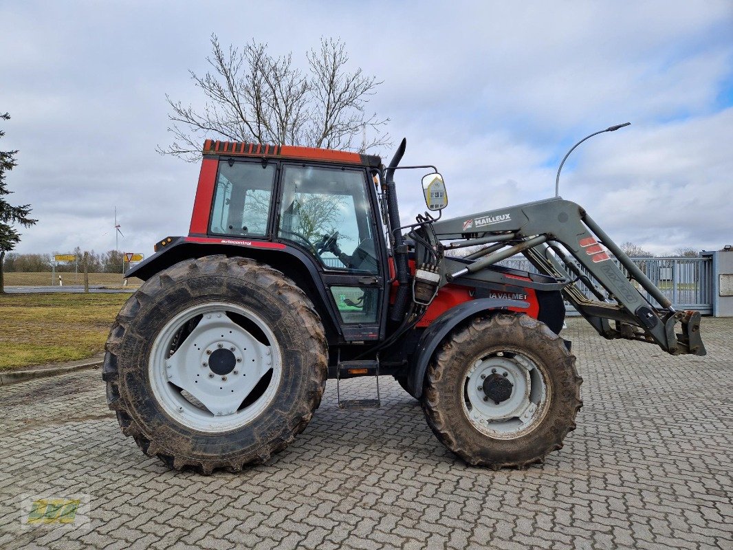 Traktor del tipo Valtra Valmet 6400 mit Frontlader, Gebrauchtmaschine en Schenkenberg (Imagen 7)