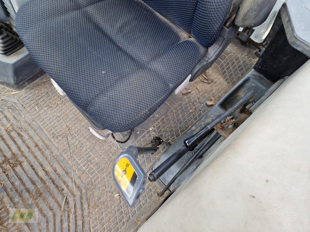 Traktor del tipo Valtra Valmet 6400 mit Frontlader, Gebrauchtmaschine en Schenkenberg (Imagen 12)