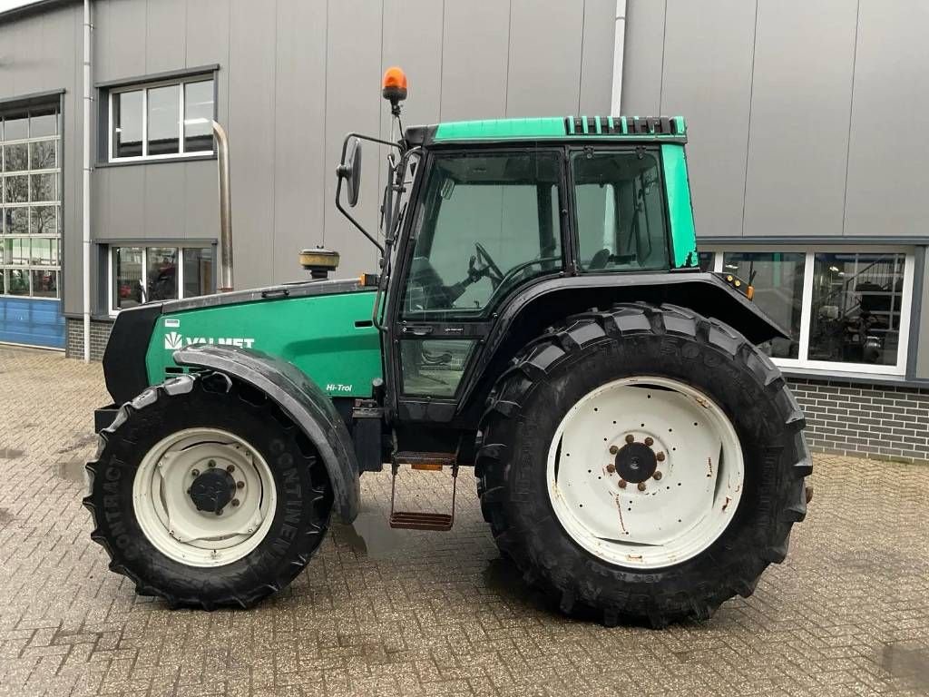 Traktor del tipo Valtra Valmet 6600, Hitroll Vloeistofkoppeling, Gebrauchtmaschine en Marknesse (Imagen 10)