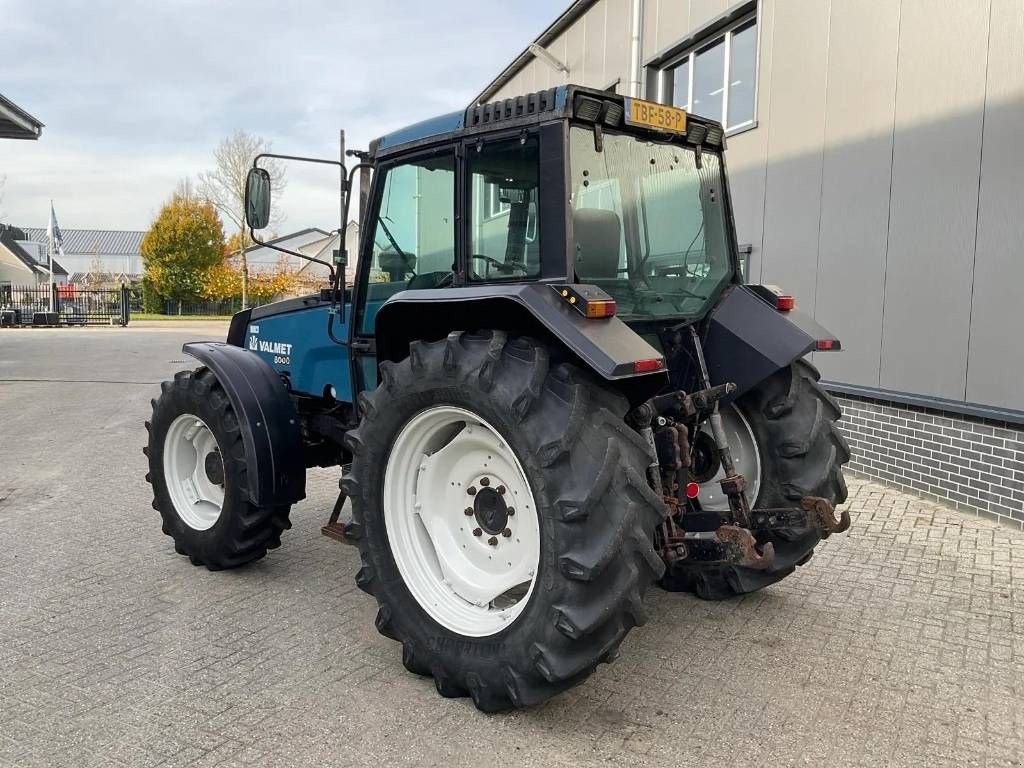 Traktor типа Valtra Valmet 8000, Gebrauchtmaschine в Marknesse (Фотография 9)