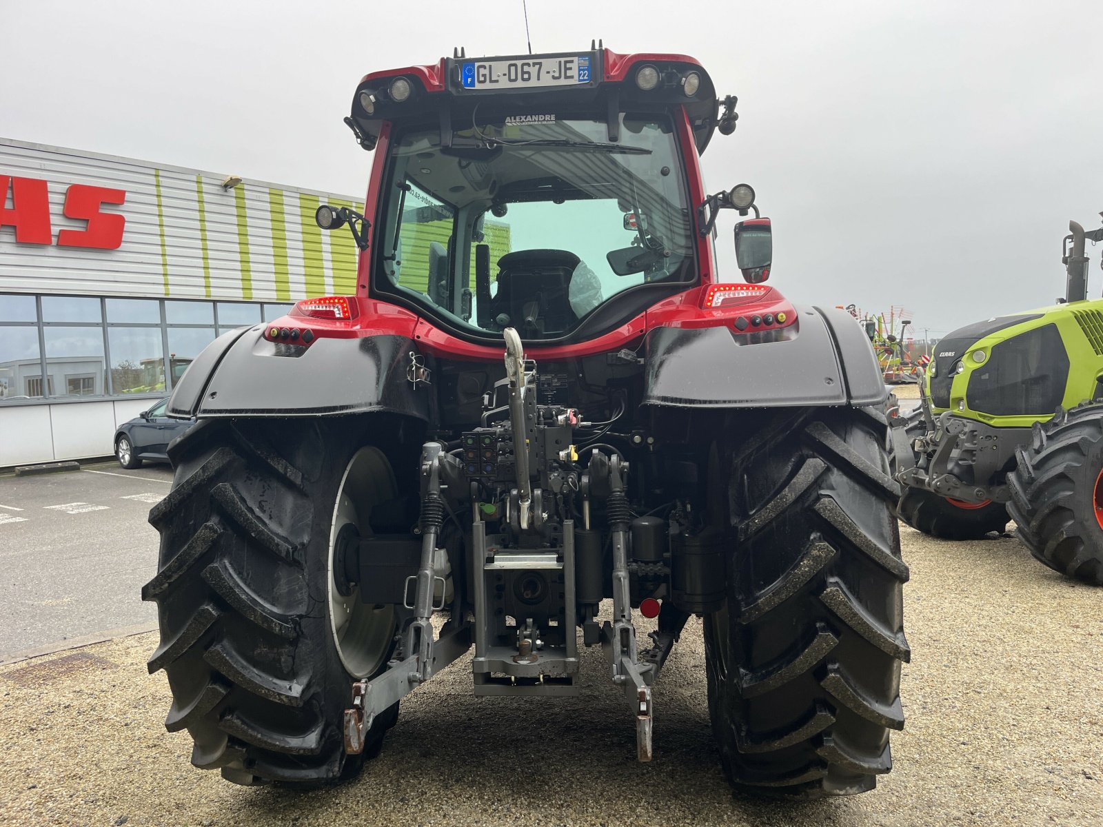 Traktor vrste Valtra VALTRA N135 + T412, Gebrauchtmaschine v PONTIVY (Slika 5)