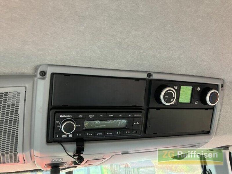 Traktor tipa Valtra Valtra T215V, Vorführmaschine u Tauberbischofheim (Slika 2)