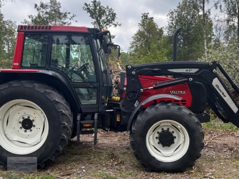 Traktor типа Valtra X 100 Knicklenker mit Quicke Frontlader, Gebrauchtmaschine в Borken
