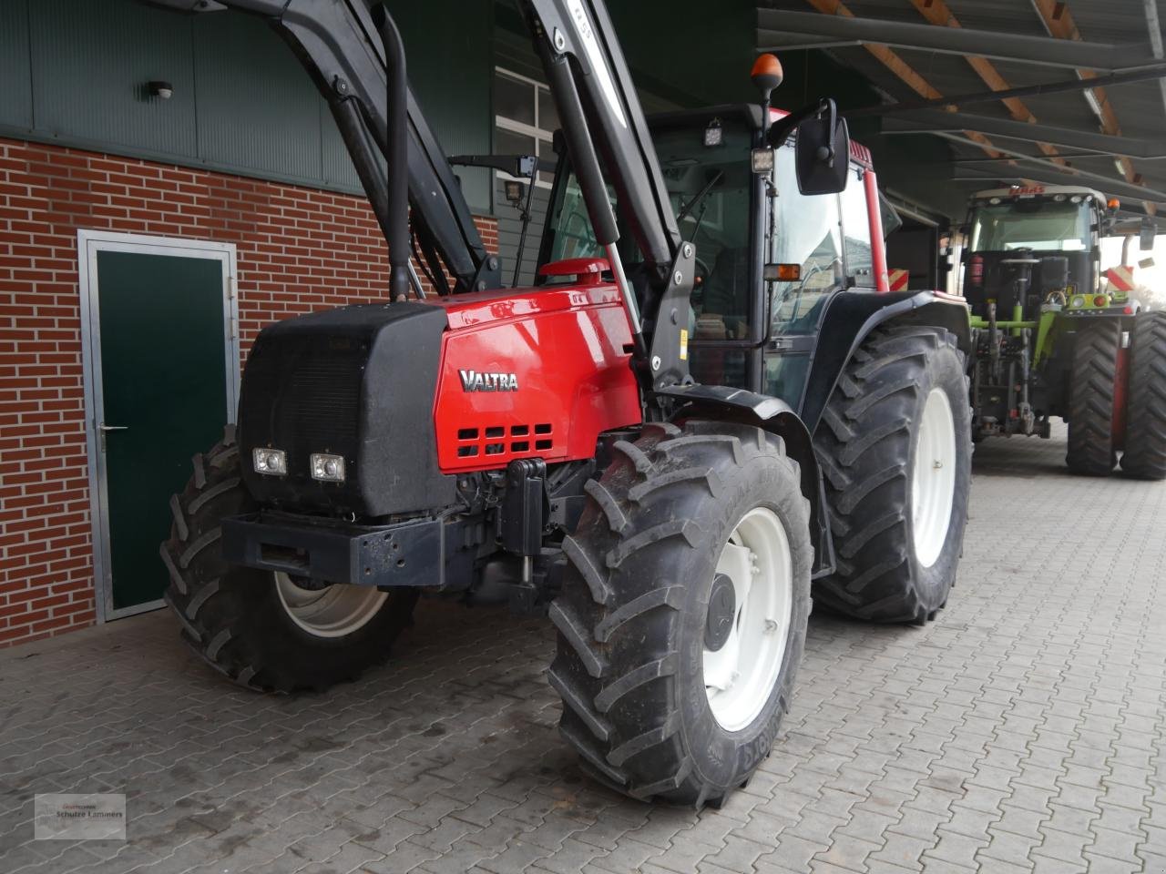 Traktor tip Valtra X 100 Knicklenker mit Quicke Frontlader, Gebrauchtmaschine in Borken (Poză 5)