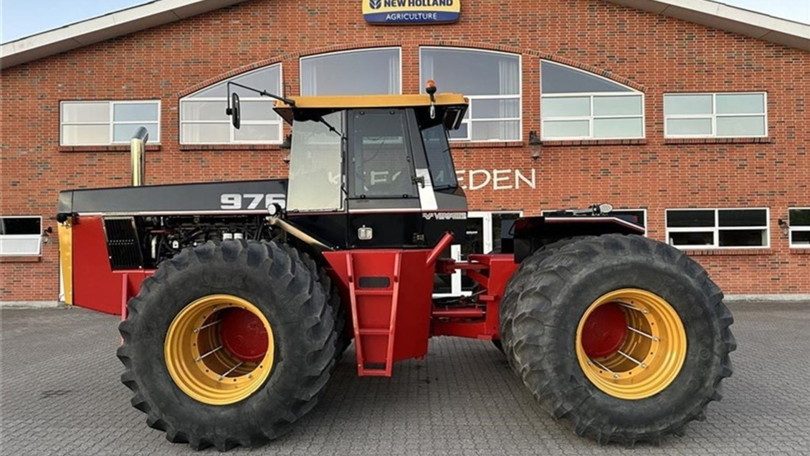 Traktor typu Versatile 976, Gebrauchtmaschine v Gjerlev J. (Obrázek 1)