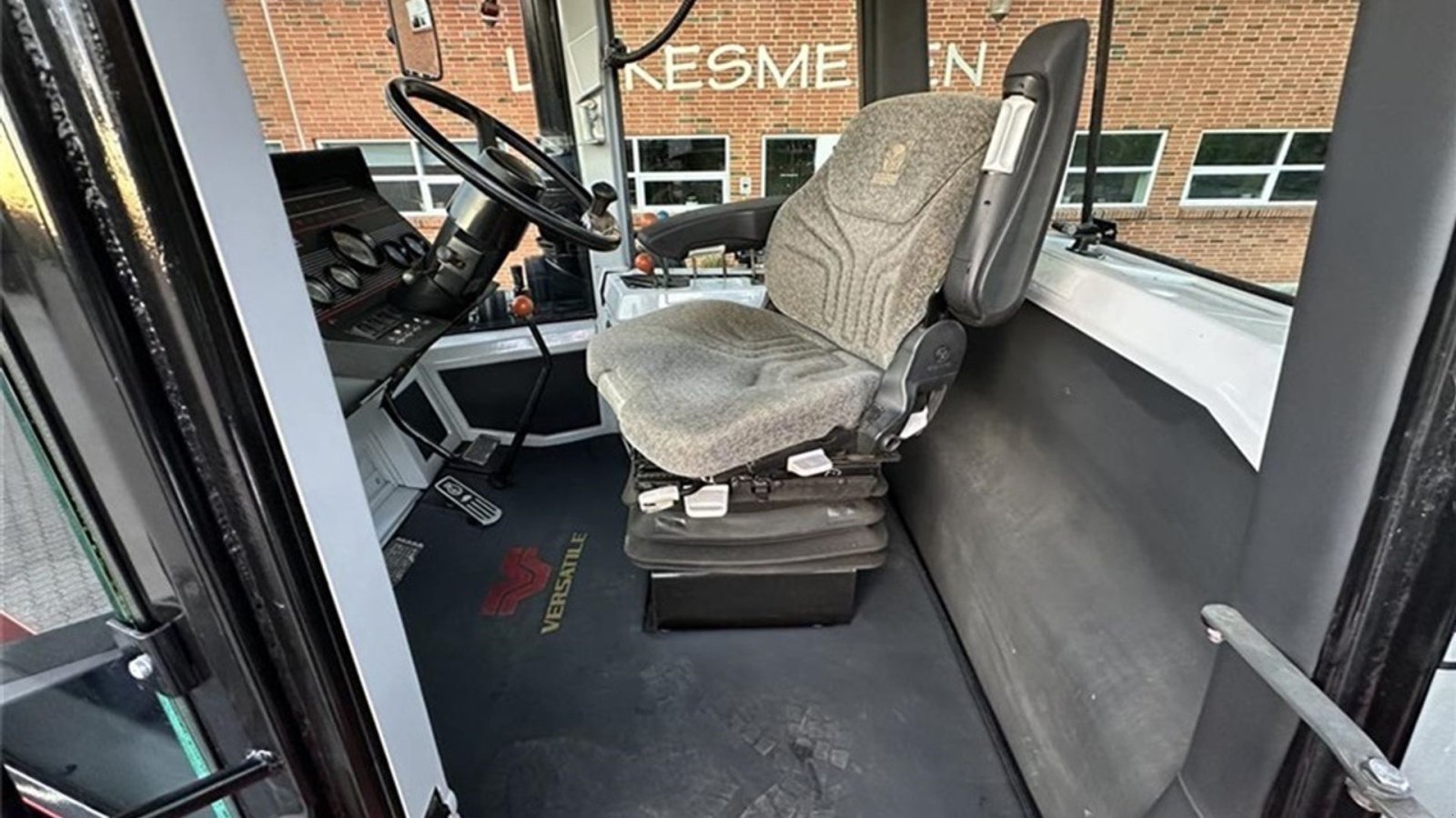 Traktor tip Versatile 976, Gebrauchtmaschine in Gjerlev J. (Poză 20)