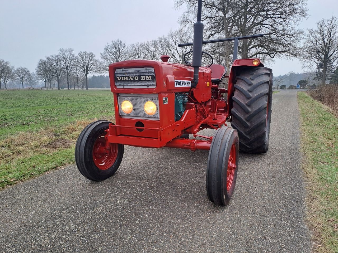 Traktor типа Volvo BM T-430, Gebrauchtmaschine в Wierden (Фотография 4)