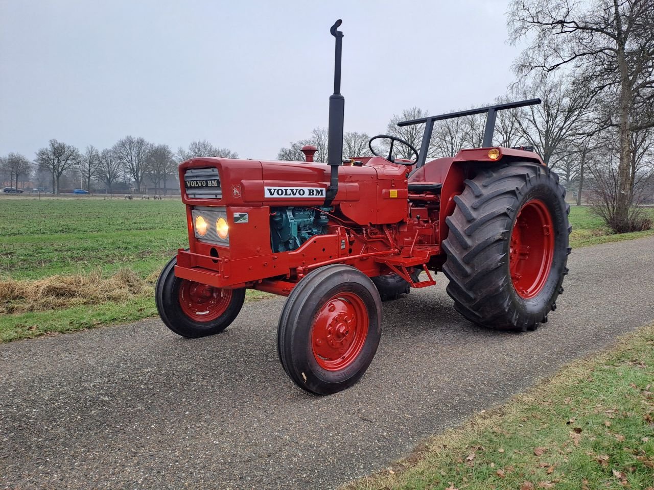 Traktor типа Volvo BM T-430, Gebrauchtmaschine в Wierden (Фотография 1)