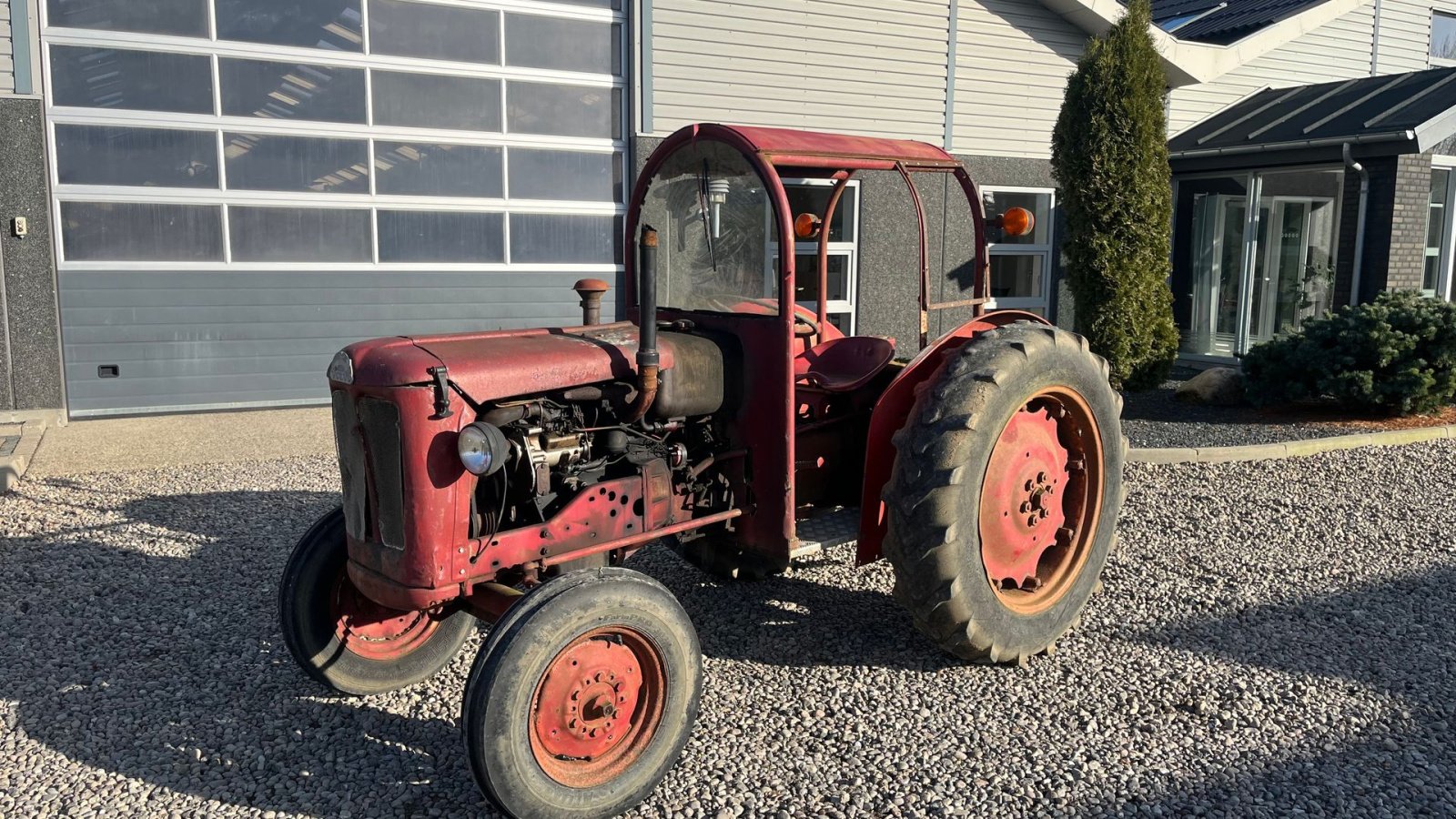 Traktor του τύπου Volvo 320, Gebrauchtmaschine σε Lintrup (Φωτογραφία 2)