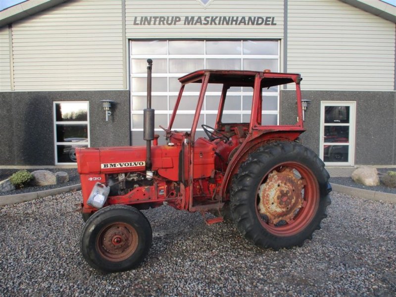 Traktor of the type Volvo 430 3cylinderet diesel, Gebrauchtmaschine in Lintrup (Picture 1)