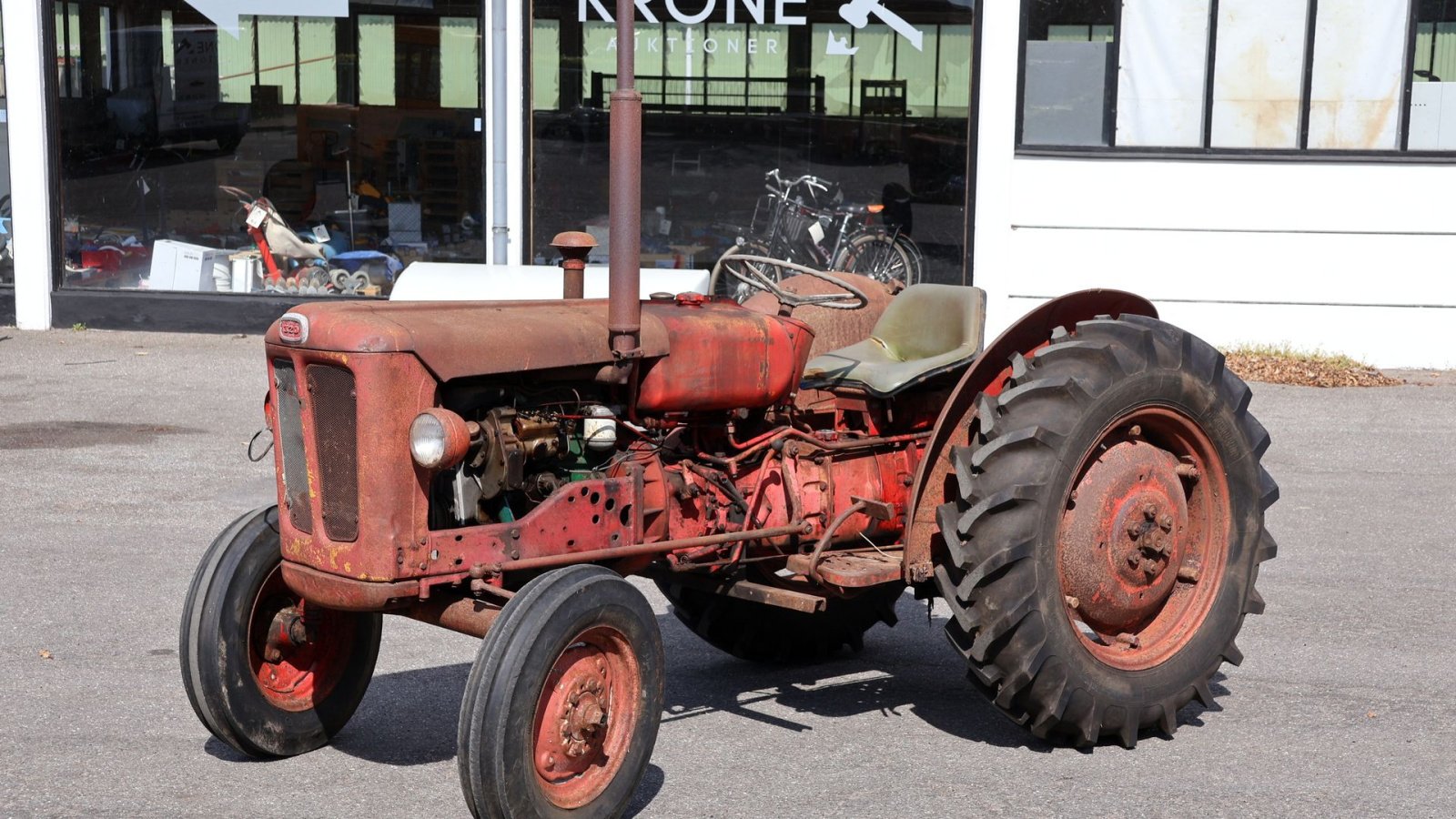 Traktor a típus Volvo Buster 320, Gebrauchtmaschine ekkor: Hadsund (Kép 1)