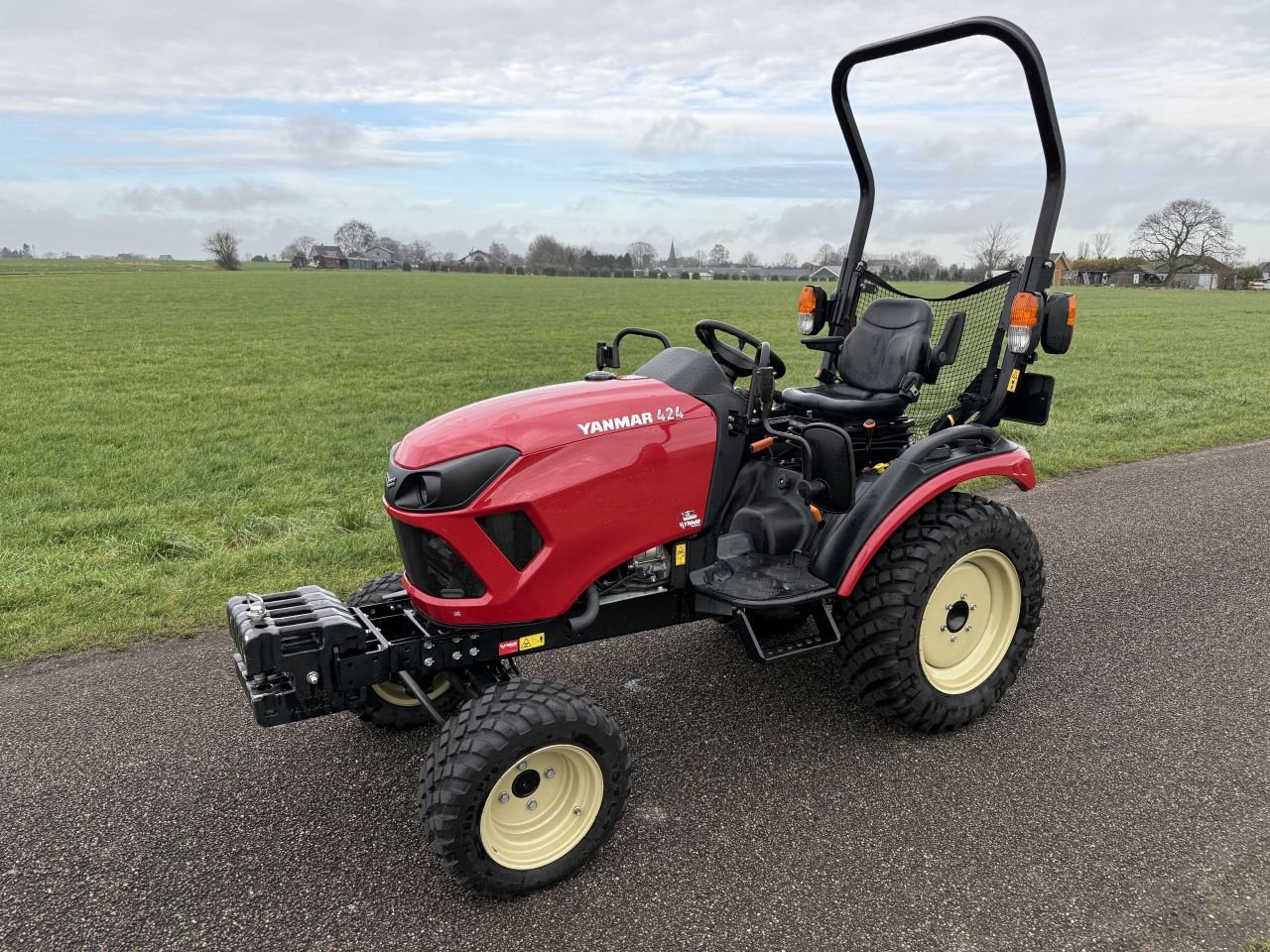 Traktor typu Yanmar 424, Gebrauchtmaschine v Klarenbeek (Obrázek 2)