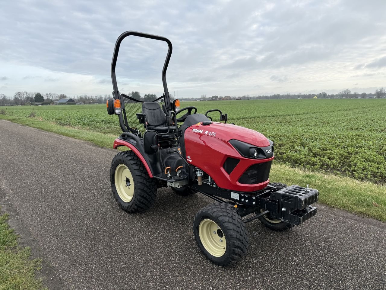 Traktor typu Yanmar 424, Gebrauchtmaschine v Klarenbeek (Obrázek 3)