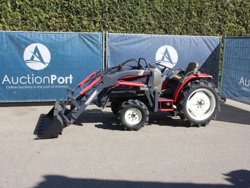 Traktor типа Yanmar F-200D, Gebrauchtmaschine в Antwerpen (Фотография 1)