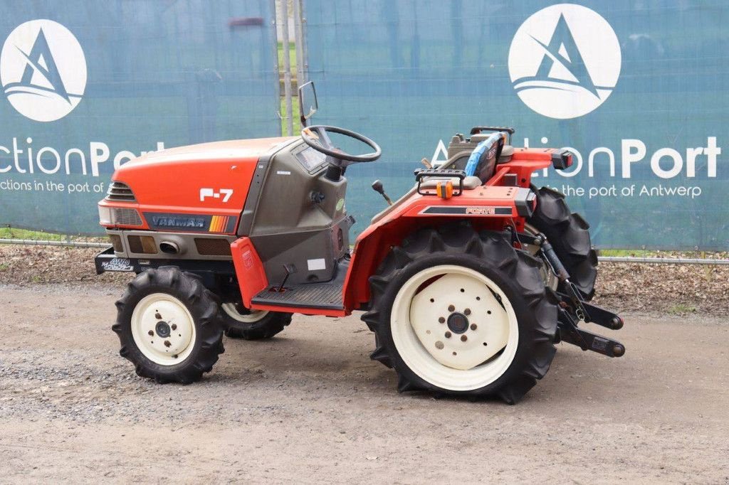 Traktor типа Yanmar F-7, Gebrauchtmaschine в Antwerpen (Фотография 3)