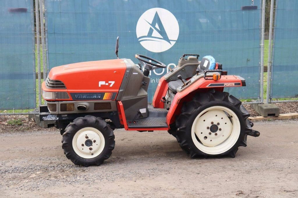 Traktor типа Yanmar F-7, Gebrauchtmaschine в Antwerpen (Фотография 1)