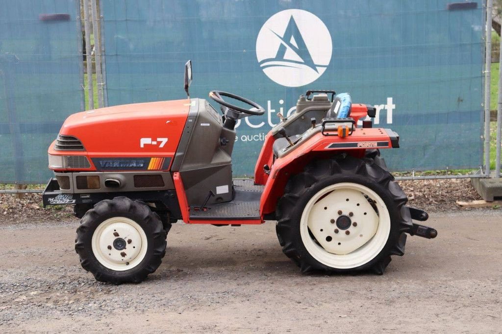 Traktor типа Yanmar F-7, Gebrauchtmaschine в Antwerpen (Фотография 2)