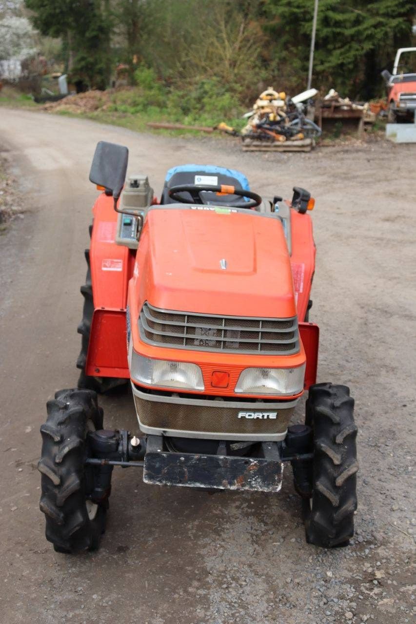 Traktor типа Yanmar F-7, Gebrauchtmaschine в Antwerpen (Фотография 9)