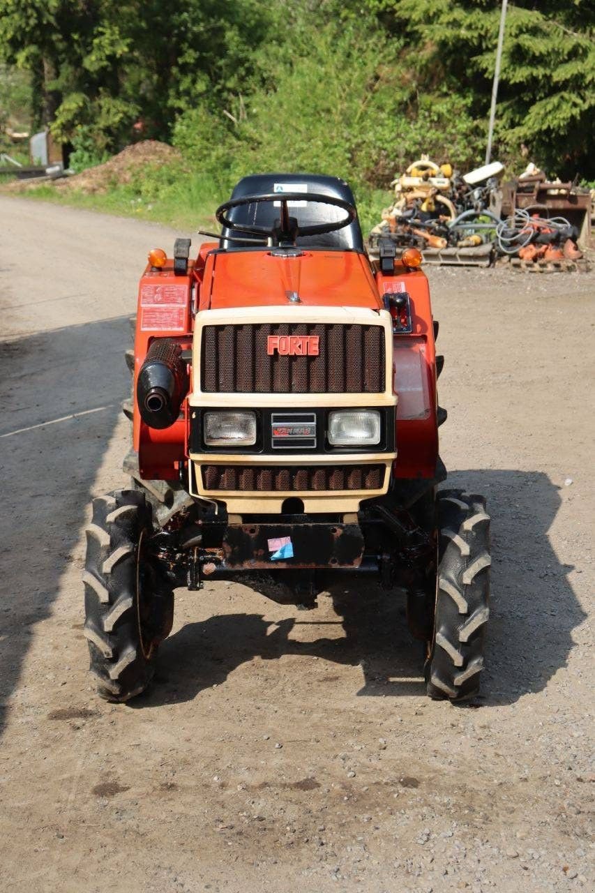 Traktor от тип Yanmar F15D, Gebrauchtmaschine в Antwerpen (Снимка 9)