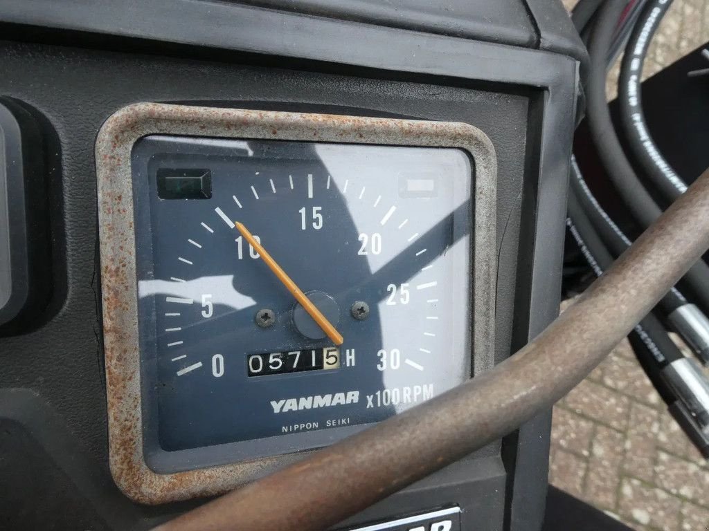 Traktor des Typs Yanmar F16D 4wd / 0571 Draaiuren / Voorlader, Gebrauchtmaschine in Swifterband (Bild 10)
