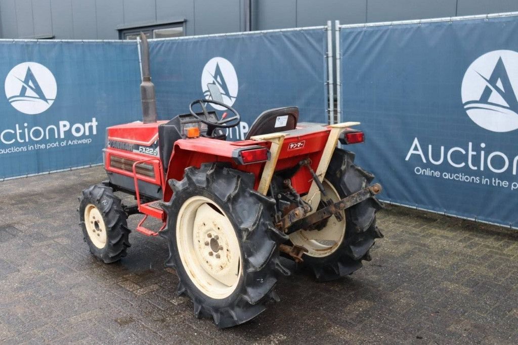Traktor des Typs Yanmar FX22D, Gebrauchtmaschine in Antwerpen (Bild 4)