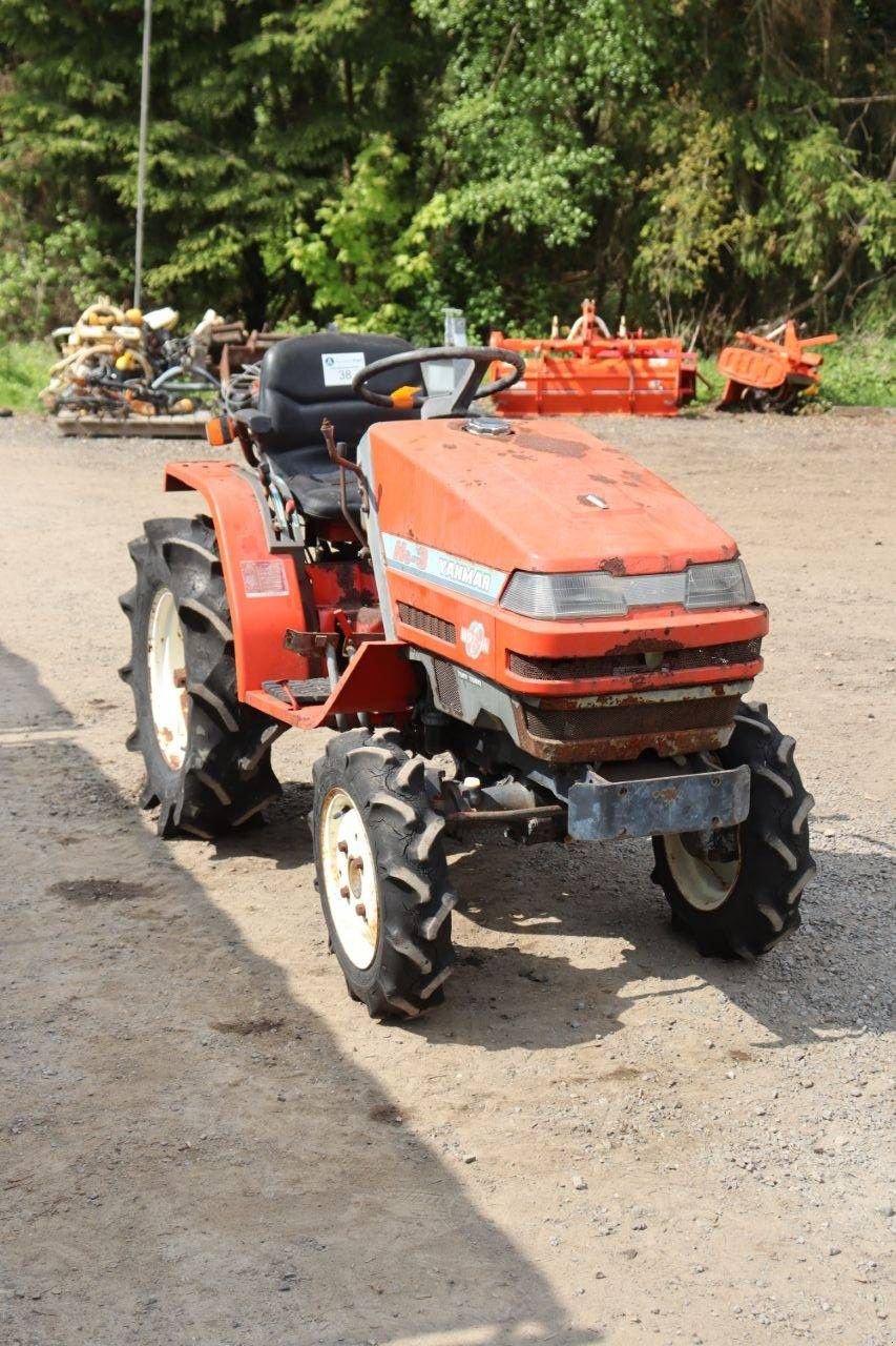 Traktor van het type Yanmar Ke-3D, Gebrauchtmaschine in Antwerpen (Foto 8)
