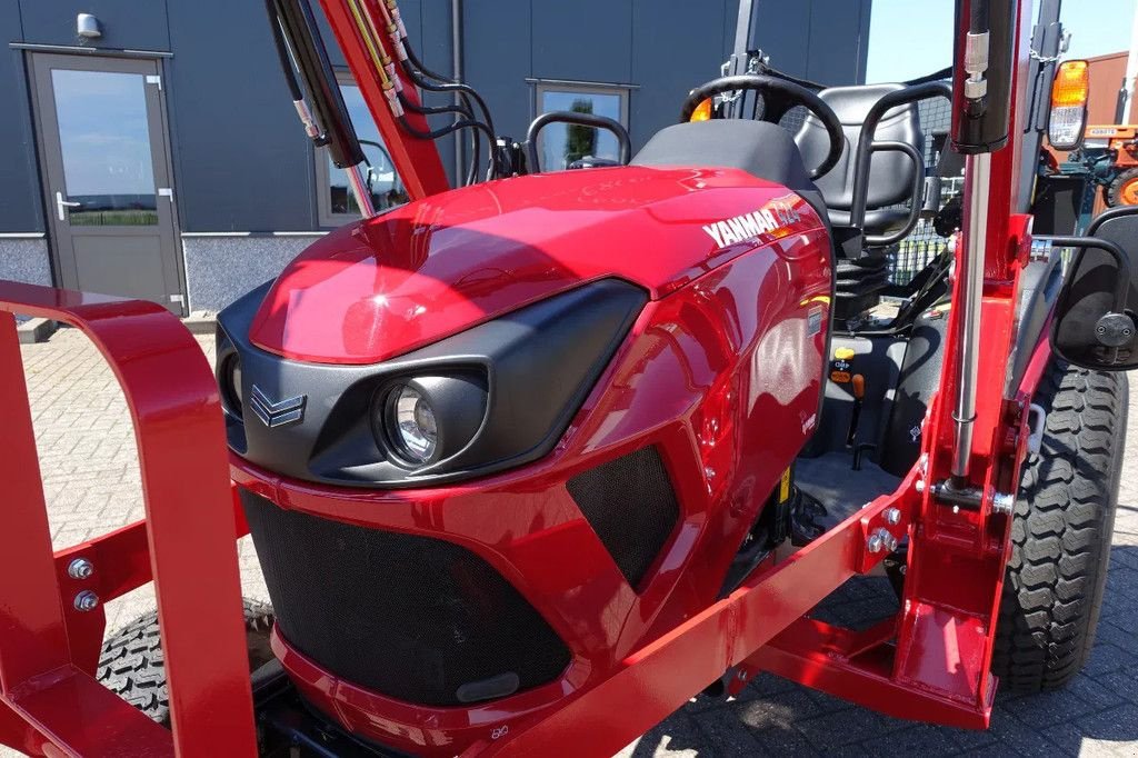 Traktor des Typs Yanmar SA424 4wd HST / 0001 Draaiuren / Voorlader, Gebrauchtmaschine in Swifterband (Bild 7)