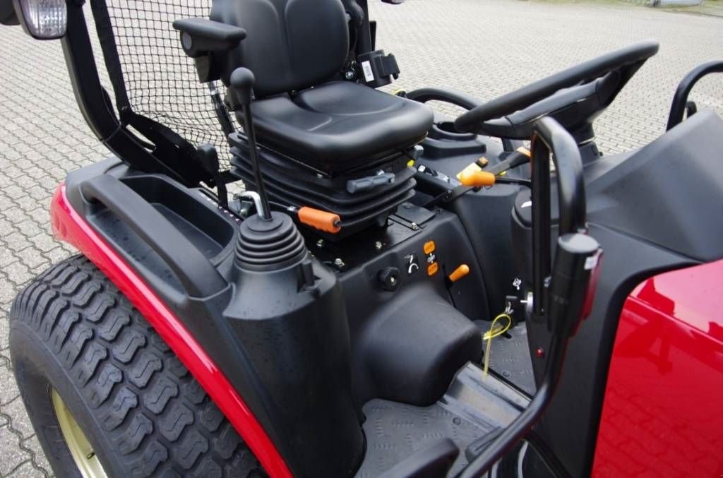 Traktor typu Yanmar SA424 HST, Neumaschine v Borne (Obrázek 11)