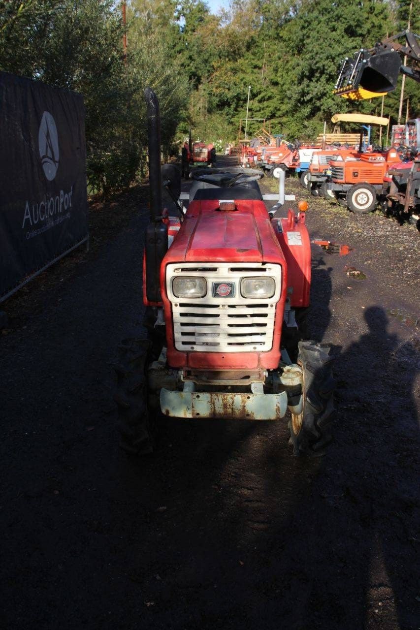 Traktor от тип Yanmar YM1510D, Gebrauchtmaschine в Antwerpen (Снимка 8)