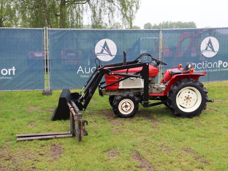 Traktor des Typs Yanmar YM1602D, Gebrauchtmaschine in Antwerpen (Bild 1)