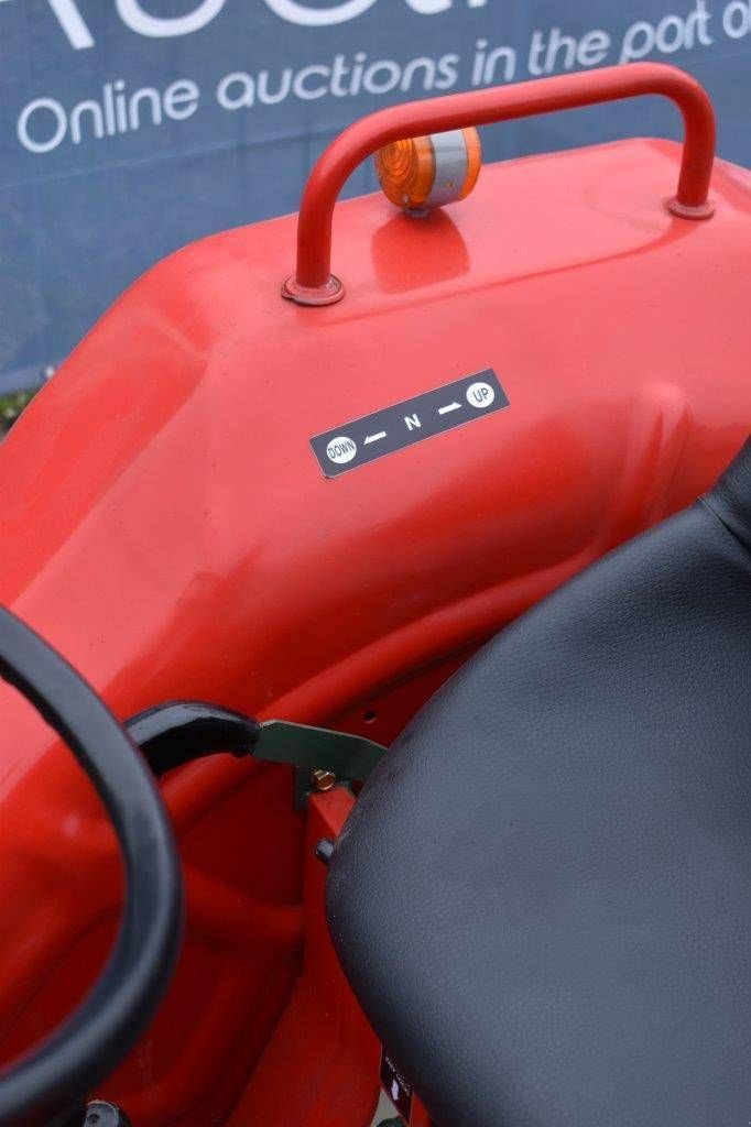 Traktor typu Yanmar YM1610D, Gebrauchtmaschine v Antwerpen (Obrázek 8)