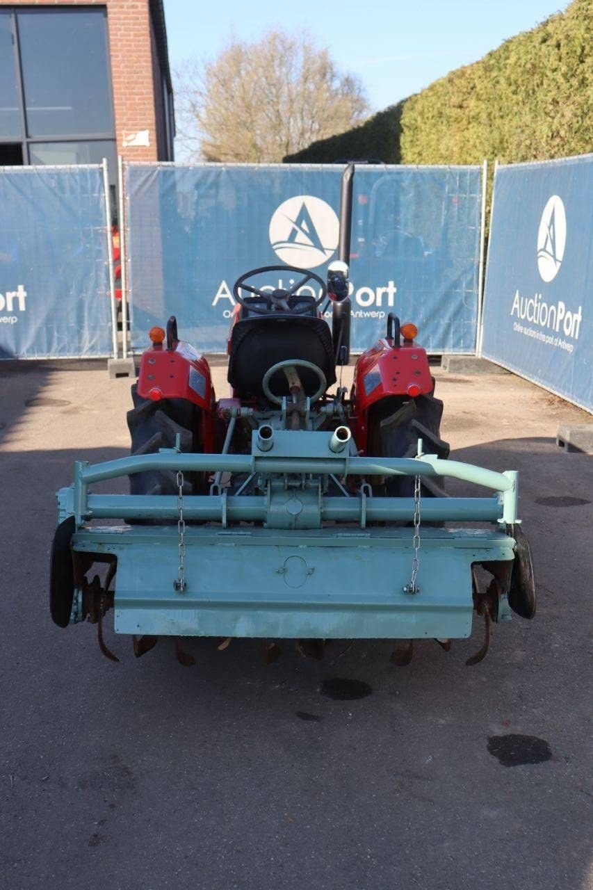 Traktor du type Yanmar YM1810, Gebrauchtmaschine en Antwerpen (Photo 5)